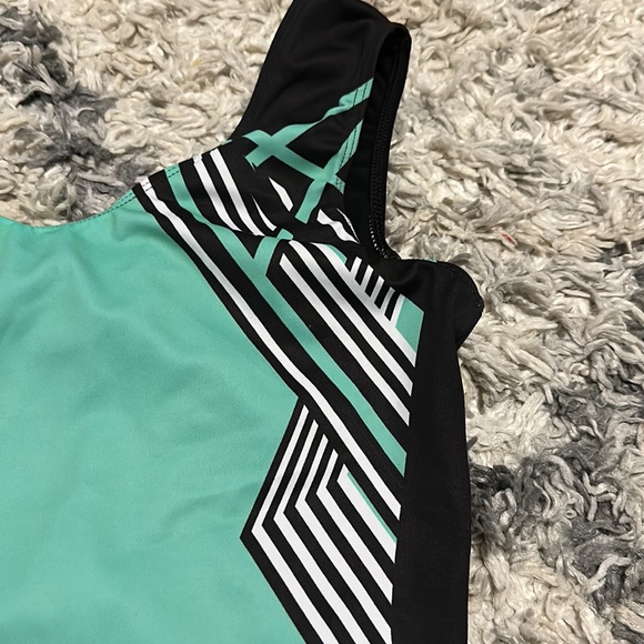 Simone Biles leotard - Picture 3 of 7